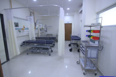 EMERGENCY ROOM